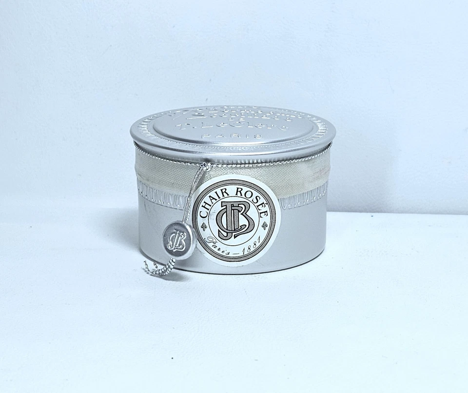 T. Leclerc Loose Powder (Poudre Dermophile) Chair Rosee - 1.2 oz / 35 g - Image 2 of 4