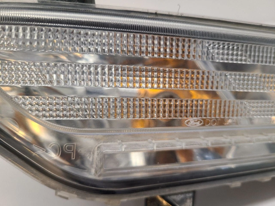 13-16 FORD ESCAPE Driver LH Park Lamp Turn Signal Lower CJ5Z13201C - Image 4 of 4