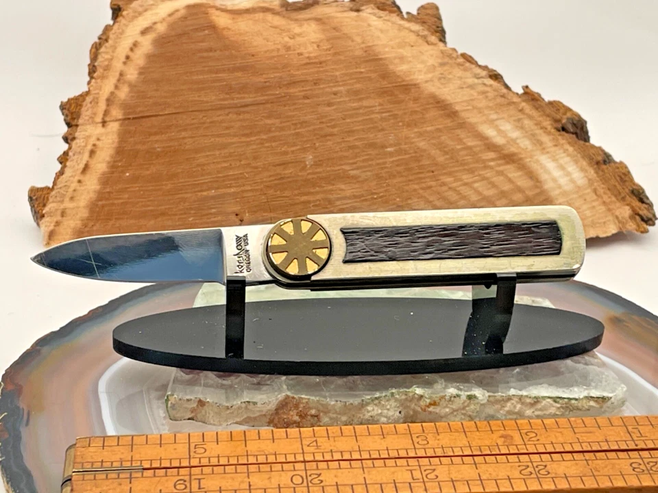 Carpeta de una sola hoja con bloqueo giratorio Kershaw Easy Rider 2105 rara de colección--358,25 Foto 2 de 4