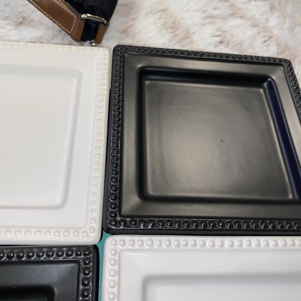 4-дюймовые керамические пластины Mud Pie Hors d'oeuvres & Tidbits с бисером края 2 белые 2 шт. - Изображение 4 из 4