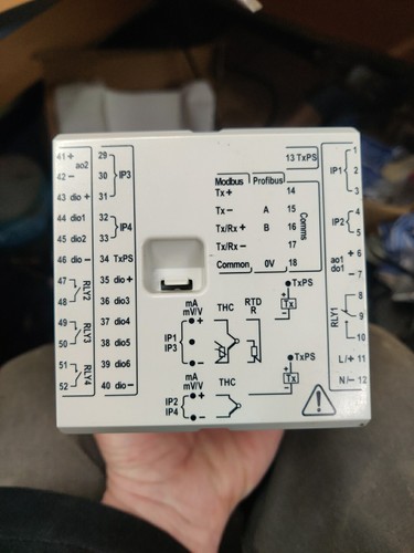 Abb controlmaster cm30 controller cm30/000s0e0/std 100-240v 10w - Picture 4 of 4