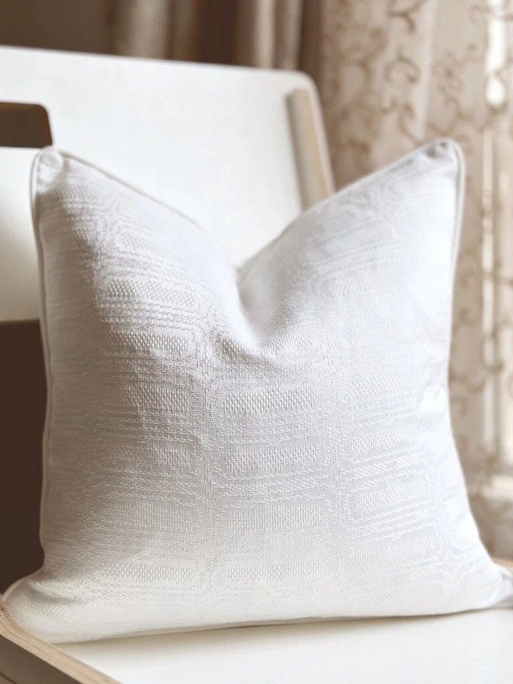 Hansure Amio jacquard pillow cover - Image 2 of 4