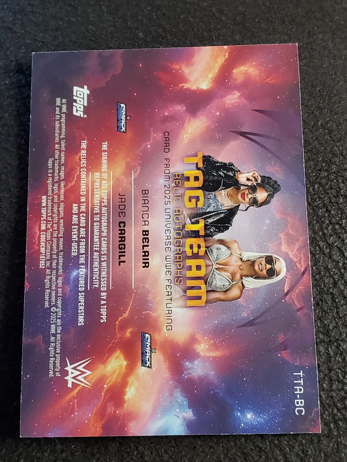 2025 Topps Universe WWE Tag Team Relic Bianca Belair Jade Cargill Auto /99 Dual view 2