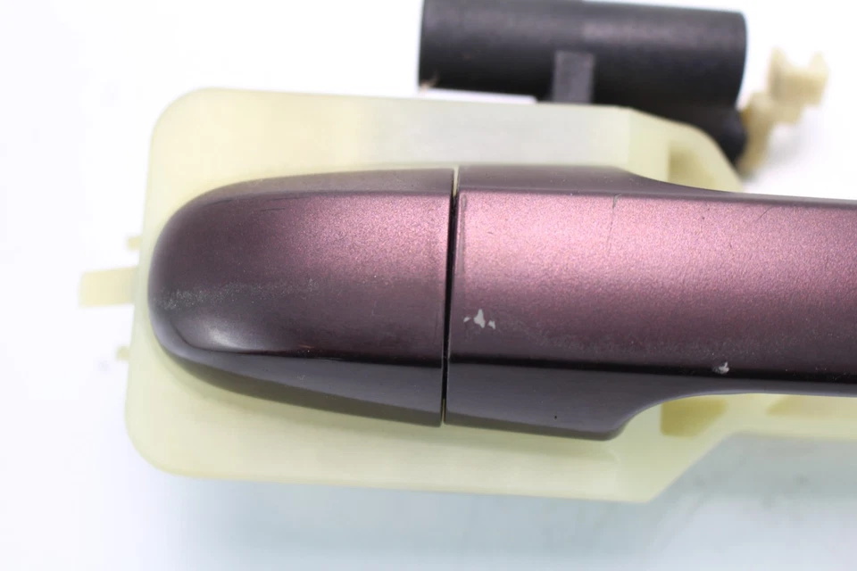 2010-2013 KIA FORTE FRONT RIGHT SIDE EXTERIOR DOOR HANDLE OEM, 82651-1M050 - Image 2 of 4