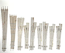 LOT OF 9 MIXED BRANDS TRACK TURNOUTS ATLAS SHINOHARA CODE 83 HO RT/LFT DAMAGE