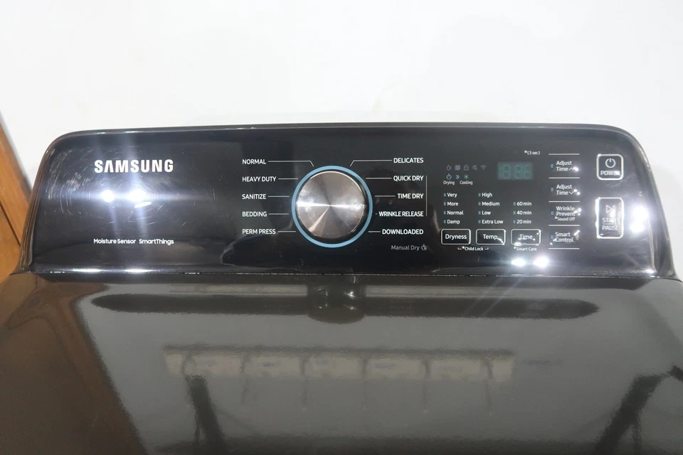 Samsung Dryer 7.4 cu. ft. Vented Front Load Smart Electric Dryer with Sensor Dry - Image 2 of 4