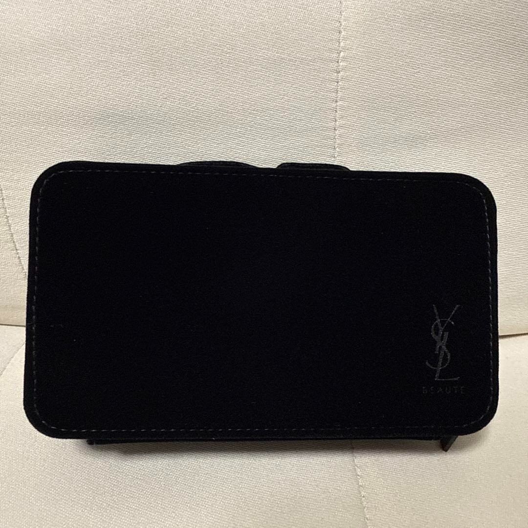 Yves Saint Laurent Beaute Borsa per Trucco Vanità in Velluto 22789