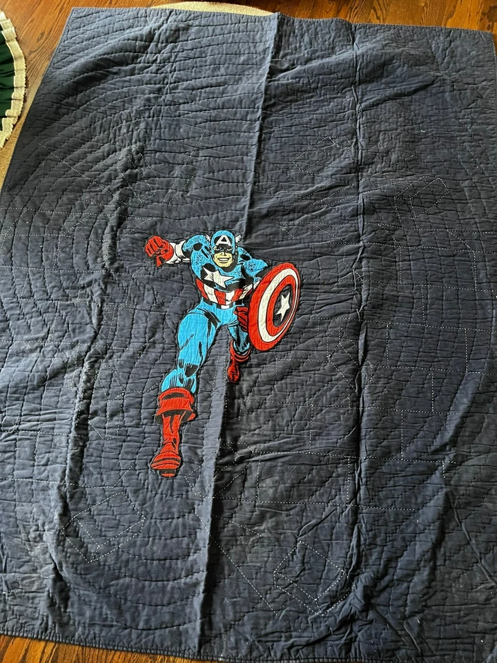 DC COMICS  Pottery Barn Kids Marvel Captain America Twin Quilt - Image 2 of 4