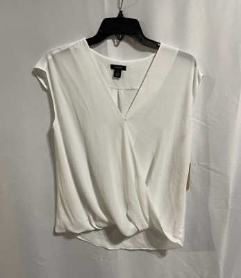 Halogen women's Sleeveless Ivory Blouse Size Small NEW