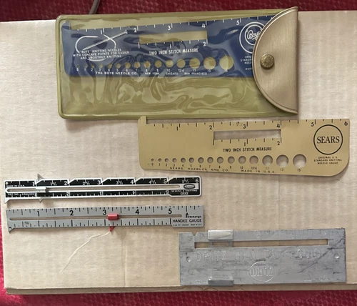 5 Vintage Boye Knitting Needle Gauge 2 inch Dritz Hem Tape Guide 2 Sewing Gauges