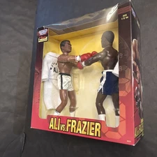 1998 Ali vs Frazier Starting Lineup Timeless Legends 12" Action Figures Kenner