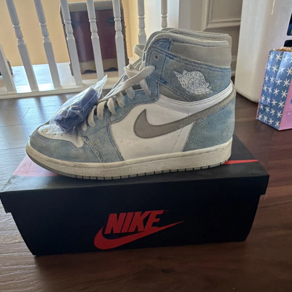 Jordan 1 Retro OG High Hyper Royal for Sale | Authenticity