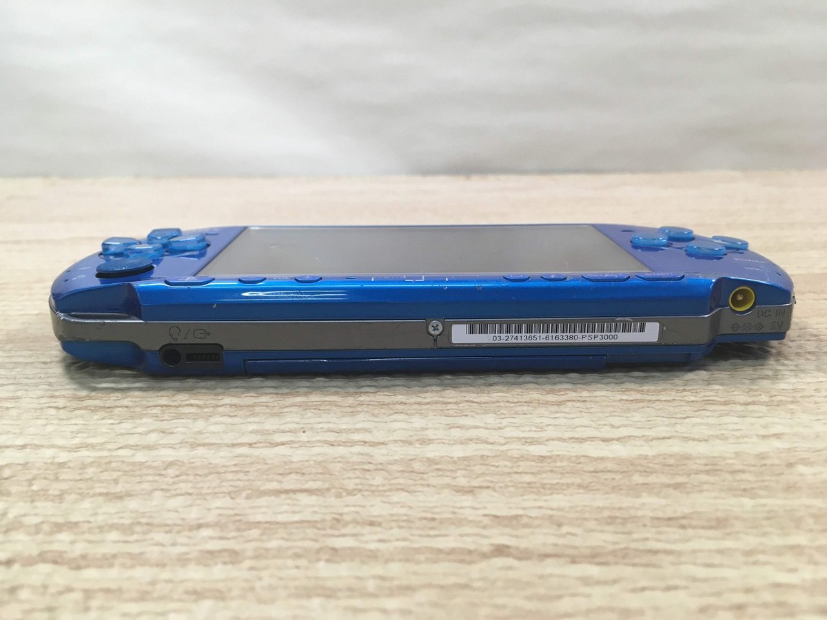 GD7460 Plz Read Item Condi PSP-3000 VIBRANT BLUE SONY PSP