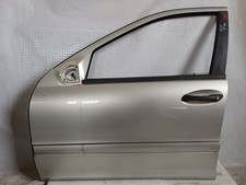 61C* Mercedes Benz W203 Kombi Limo  T&uuml;r Fahrert&uuml;re vorne links F.744
