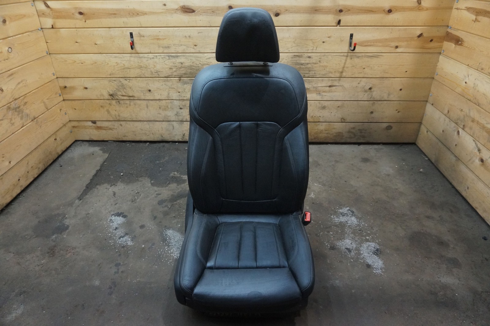 Front Right Passenger Heated Adjustable Leather Seat Black BMW 740I G12 2020-22