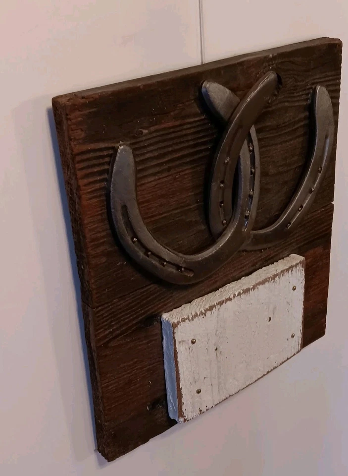 Double Horseshoes Cast Iron Rustic Wood Wall Plaque Hanging Western Countrycore - Image 3 of 4