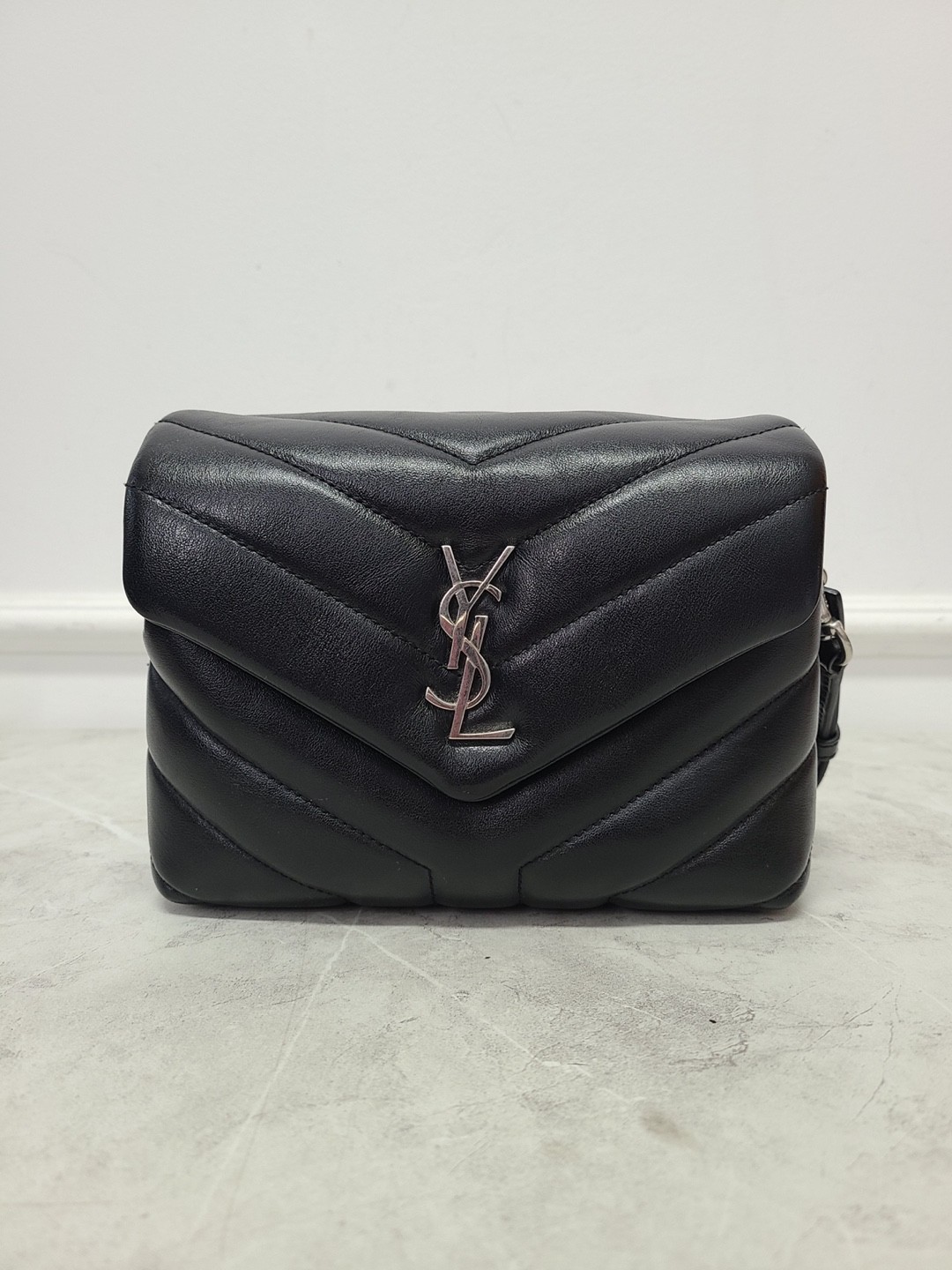 Borsa giocattolo Saint Laurent nera YSL Matelassé Loulou 131337263
