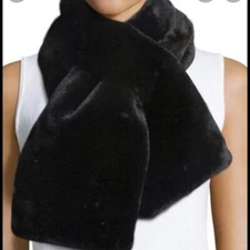 NEW Rare~ La Fiorentina Faux Fur Pull-Through Scarf, Black (Neiman Marcus) 42x8