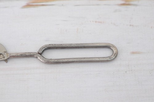 Vintage manueller Hand Metall Blechdose Stanzöffner und Flaschenverschlussöffner Combowerkzeug - Bild 6 von 6