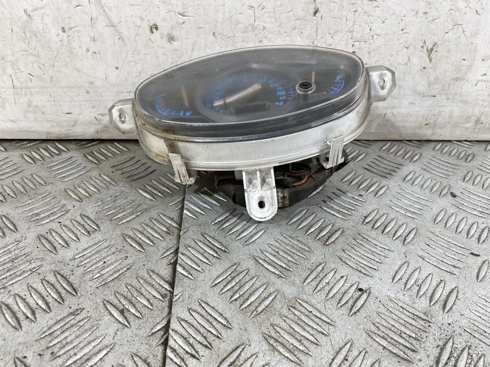 105161- Strumentazione Contachilometri Suzuki Sixteen 125 / 150 dal 2007 al 2014 - Immagine 4 di 4