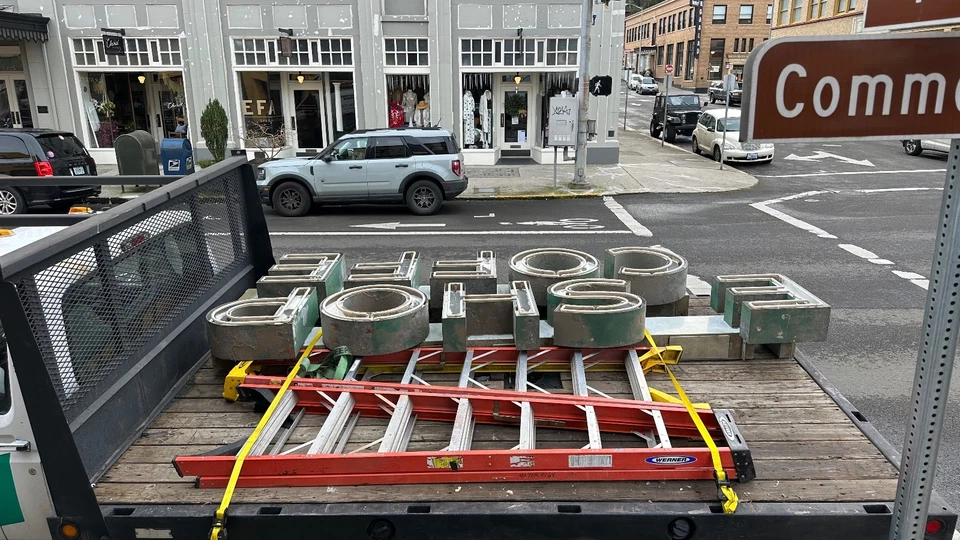 大型原装咖啡店霓虹标志复古 20 世纪 50 年代末 - 20 世纪 60 年代初  — 第 4/4 张图片