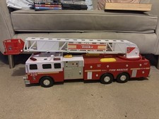 Tonka Fire Truck Rescue Lights & Sounds 2011 23" Super Sized