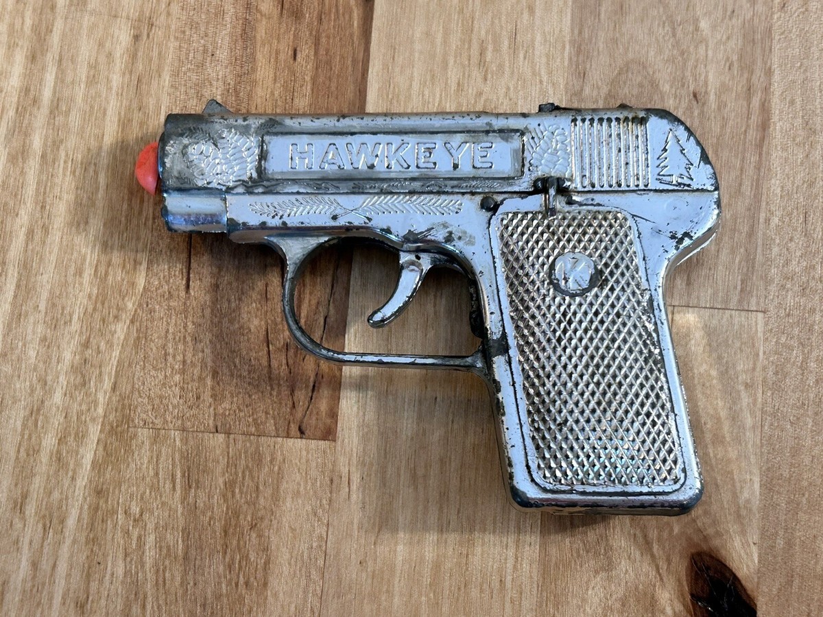 Vintage KILGORE HAWKEYE 50 Shot Repeating Cap Pistol Cap Gun