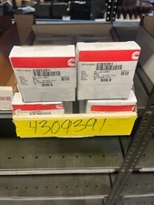 GENUINE NEW OEM CUMMINS SPARK PLUG KIT 4309391