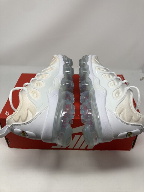 Size 4.5 - Nike Air VaporMax Plus White 