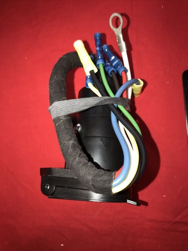 Kit de cableado de remolque Hopkins Towing 41145 7 hojas redondo 99-02 Silverado/Sierra - Imagen 6 de 10