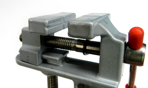 Mini Vise Aluminum Bench Swivel Clamp On Bench Miniature Vise Jewelers Hobby - Picture 2 of 12