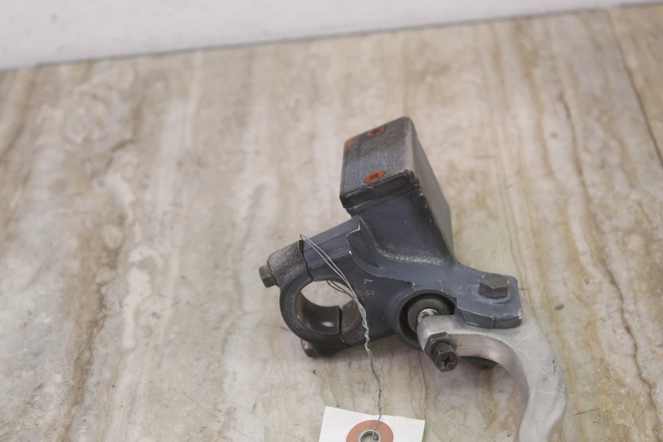 Yamaha TTR 125 2003 cilindro maestro de freno delantero - para piezas Foto 4 de 4