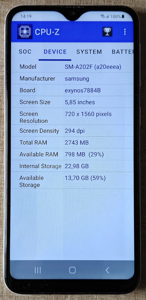 Smartphone Samsung Galaxy A20e Bianco Senza operatore Dual SIM - Immagine 2 di 4