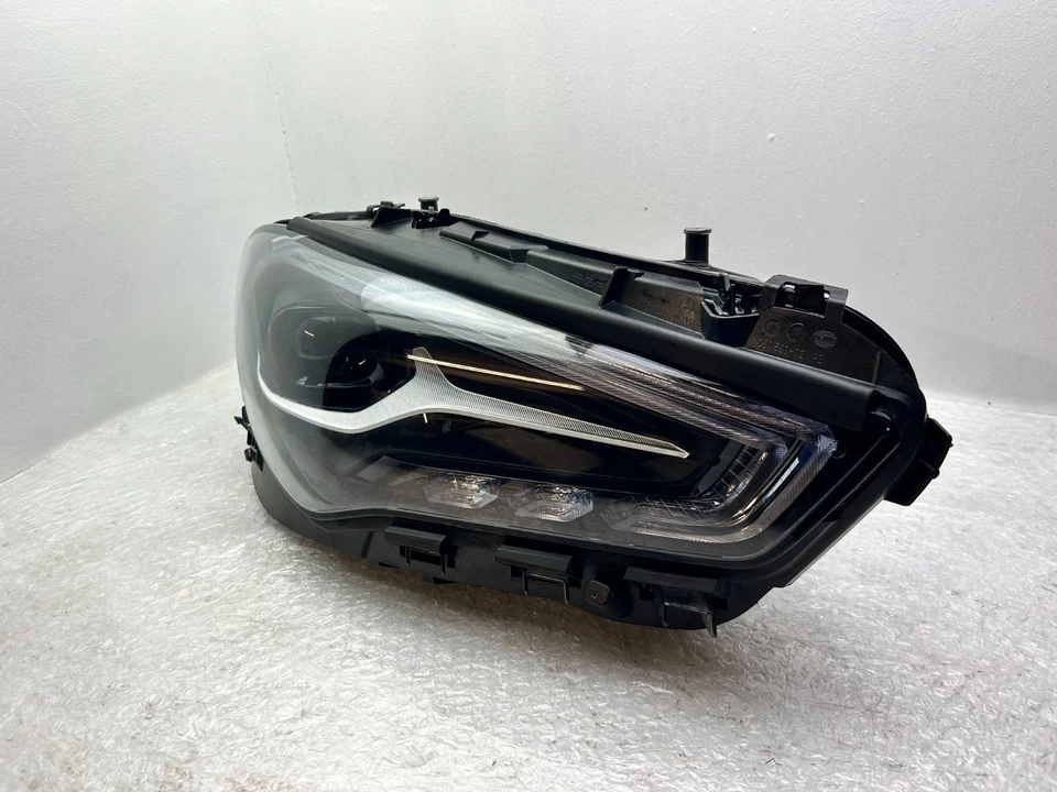 Original Mercedes CLA W118 LED Scheinwerfer rechts A1189068601 - Bild 2 von 4
