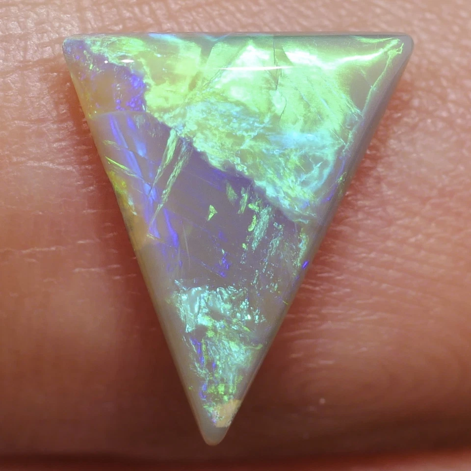 1.74 ct Kristall Edelopal Opal Edelstein Cabochon aus Lightning Ridge Australien - Bild 4 von 4