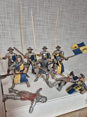 SCHLEICH KNIGHTS, custom  X10 figures! Lot