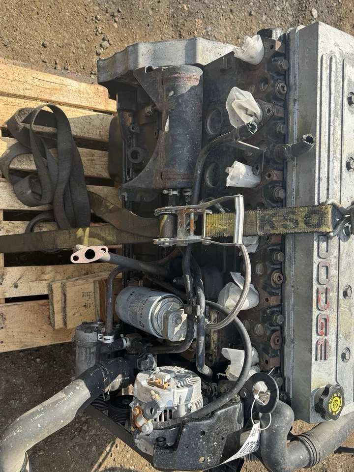 1999 DODGE RAM 5.9 24V CUMMINS DIESEL ENGINE 189K MILES - Image 2 of 4