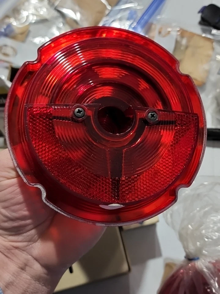 1961 Oldsmobile Super 88 98 Starfire NOS задний фонарь объектив с отделкой 5953149 GM OE - Изображение 2 из 4