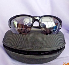 Oakley OO9363 Flak Beta Men's Sunglasses -shiny polished Black w/ hard case