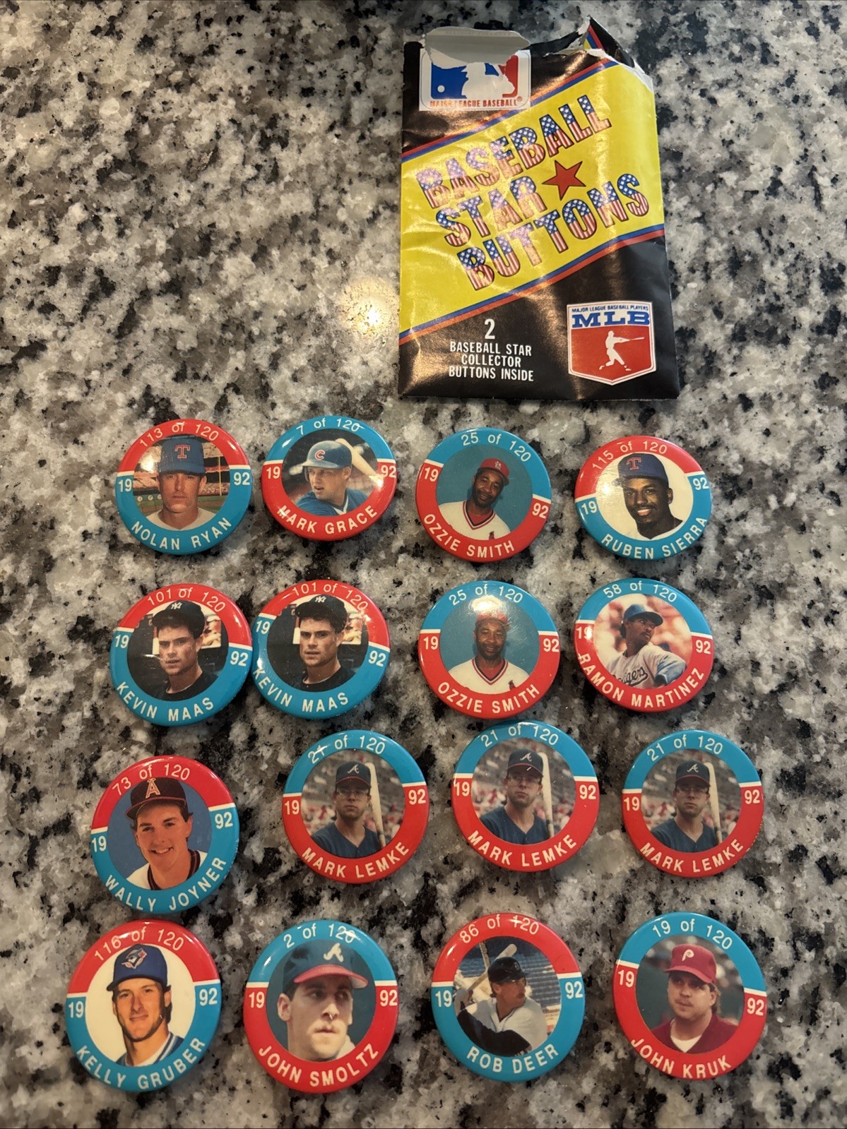 Lot 1992 Baseball Star Buttons 16 Nolan Ryan Mark Grace Ozzie Smith &more!