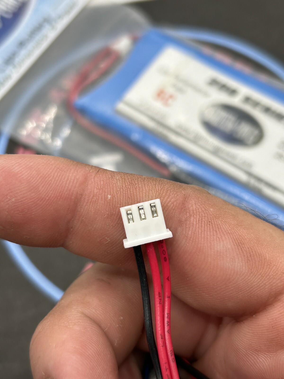 Lightning Power. 200 Series, 2500mAH. 7.4V. 2S1P. 5C. Li-Po Receiver Battery