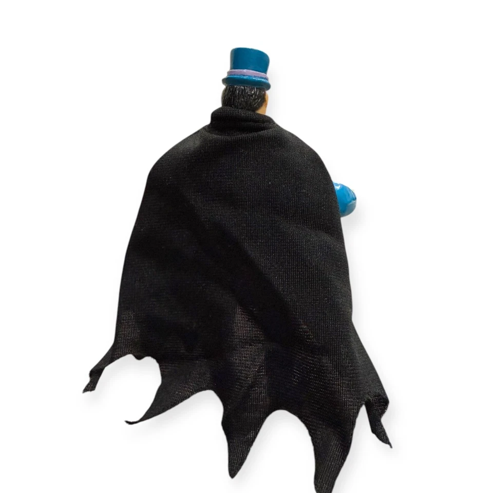 Figura de acción ToyBiz Batman DC Comics Super Heroes Penguin 1989 | 4-1/4" Foto 2 de 4