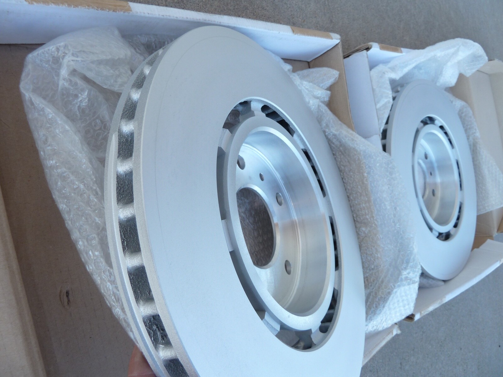 NEW ASTON MARTIN RAPIDE REAR ROTORS BRAKE STEEL DISC 