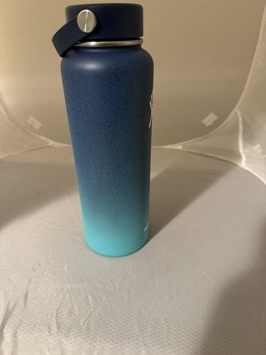 Hydro Flask PNW Edizione Limitata Collezione Cascata 40 oz - Foto 3 di 5