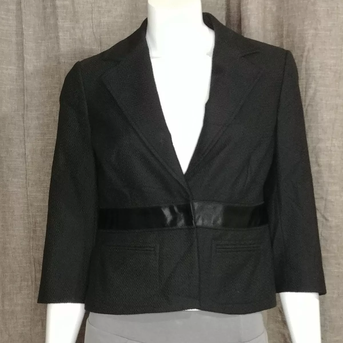 Ladies black blazer size 18 2025