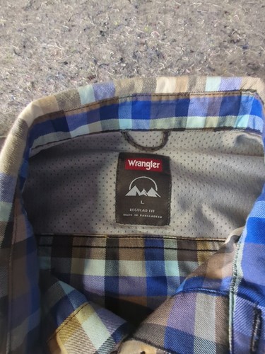 Men’s Wrangler Short Sleeve Plaid Shirt Vented Western Large - Picture 2 of 6
