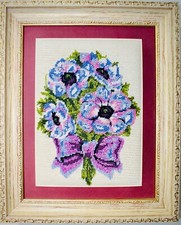 Finished Cross Stitch Pieces  Bouquet of Flowers w/ Antique Look Frame