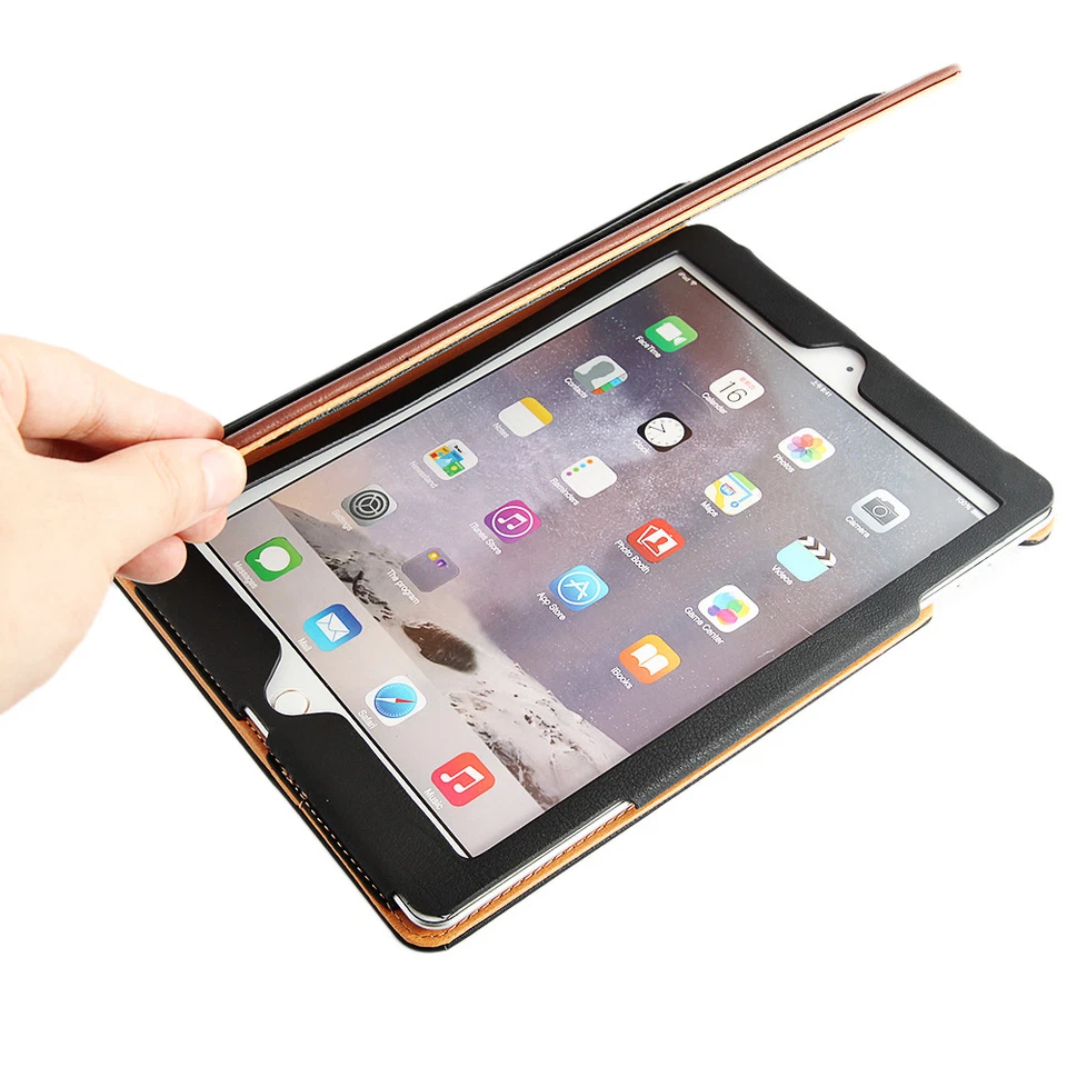 iPad 9.7 6th Generation 2018 Soft Leather Smart Cover Case Sleep Wake For Apple - Image 3 of 4