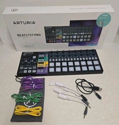Arturia BeatStep Pro MIDI Controller Sequencer with Box USB and 13 Patch Cables