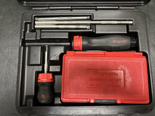 snap-on tools ratcheting screwdriver set with some bits USA